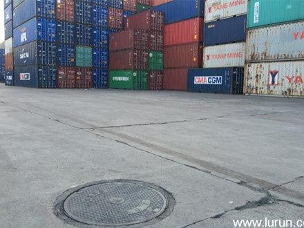 ��װ����ͷ